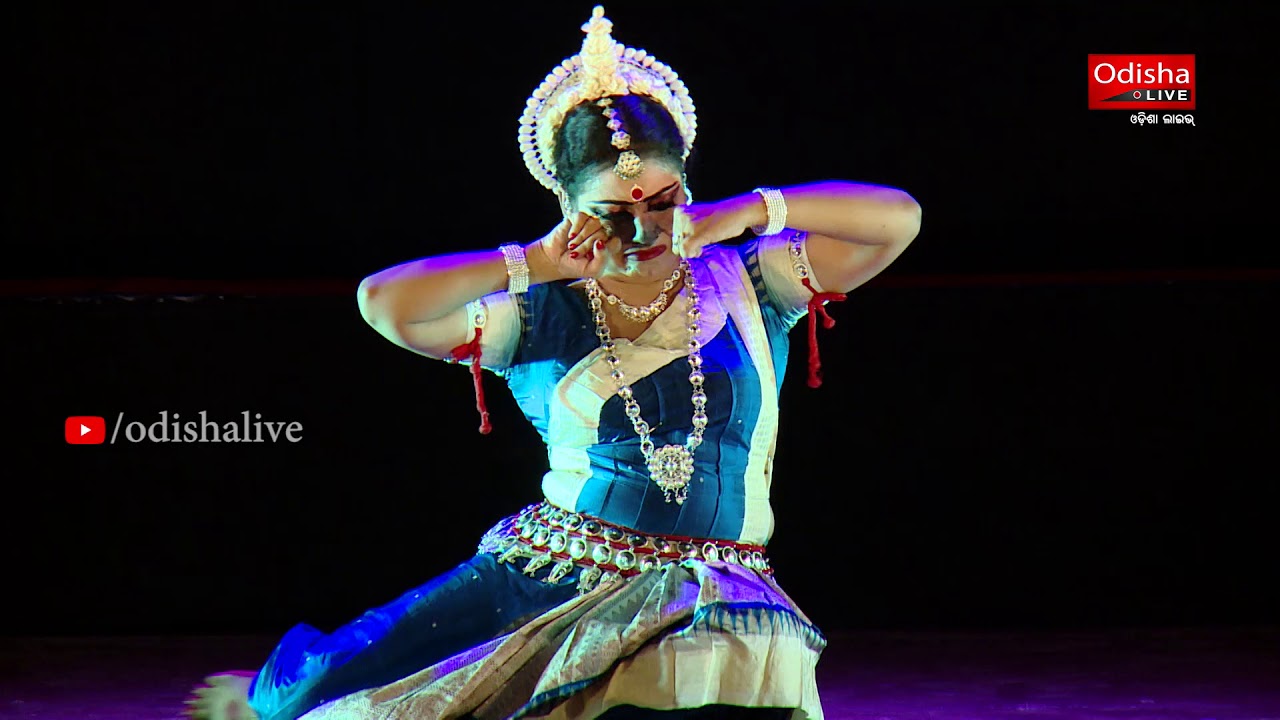 Odissi Dance Performance | Brajaku Chora Aasichi-Nibedita Patri | Raja Mahostav by Soor Mandir