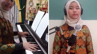 Download Lagu Lathi - Weird Genius ft. Sara Fajira (Cover by Ghania) MP3