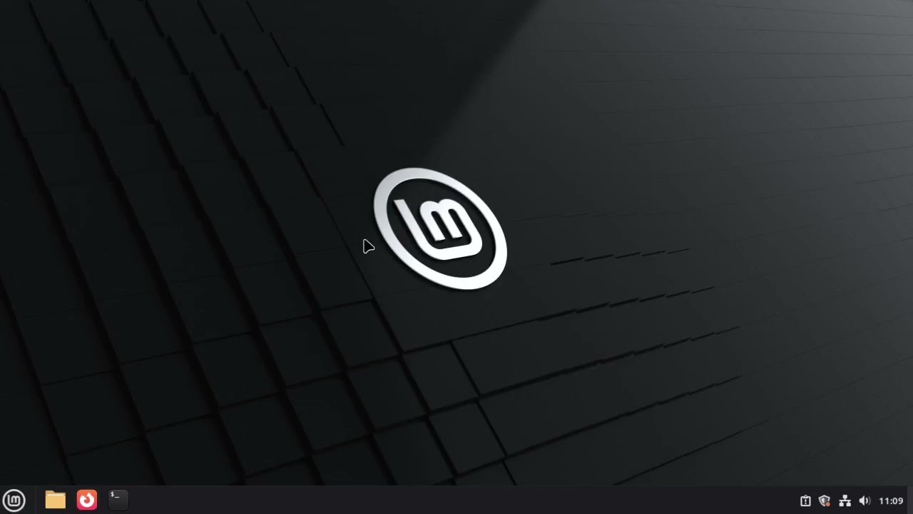 Debloating Linux Mint 22.2 Cinnamon to KDE Plasma | Raw Process (No Audio)