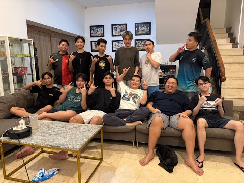 Ngobrol sebelum ke Paris