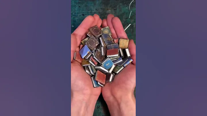 Super easy way to make realistic miniature books (really quickly)!! #youtubeshorts #shorts - DayDayNews