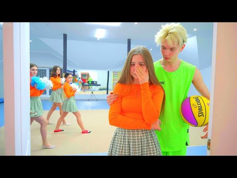 დიანა მხარდაჭერის ჯგუფიდან გამოაგდეს? დიანა გუნდის კაპიტანი აღარ არის | ხუმრობა სკოლაში