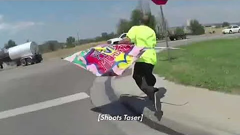 POLICE OFFICER IS CHEWED OUT BY HIS OWN BOSS🤣 👮‍♀️#policeretraining#needanewjob