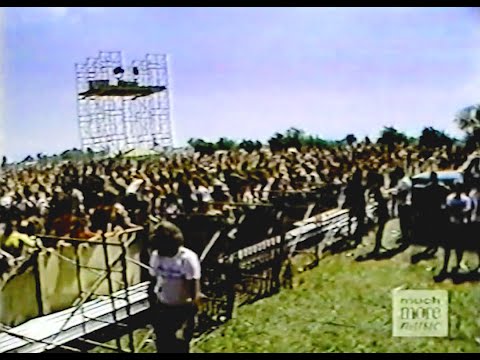 Police Picnic - Oakville, Aug 23 81 (Specials, Payolas, Killing Joke, Iggy, Go-Go's) LONG VERSION