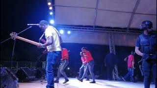 Alick Macheso playing Makazvinzwepi bass 🎶💪🇿🇼💯