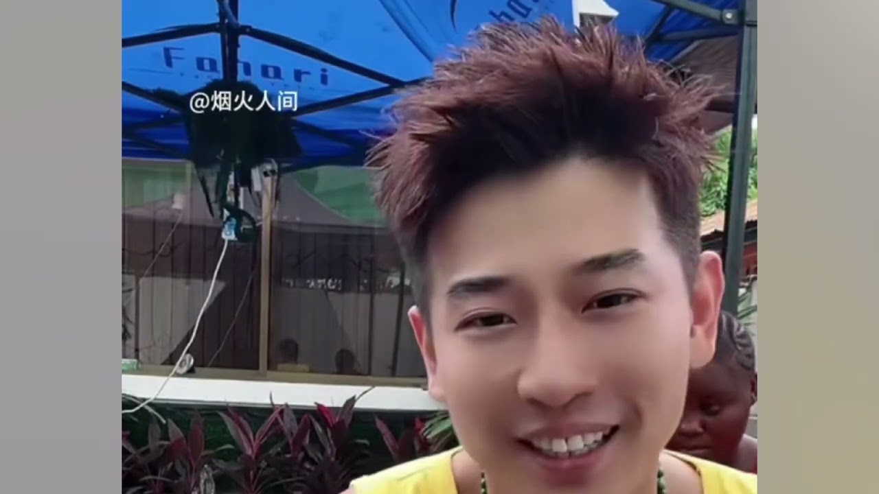 Erick appeared in the live broadcast room to torture Ziheng if he had a newcomer and didn't want her