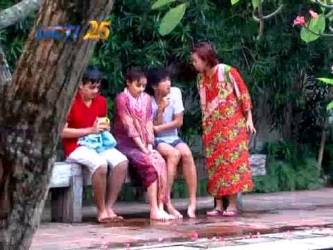 Crispy "Asisten Rumah Tangga" - YouTube