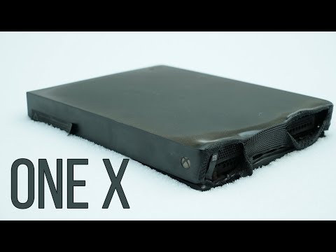 Video: Argos Leverte Virkelig Xbox One X-konsollene Klokka 12.01