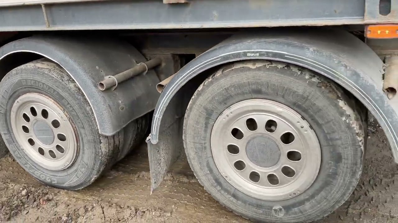 Köp Maskinsläp Briab SBLB4P-36-125 på Klaravik