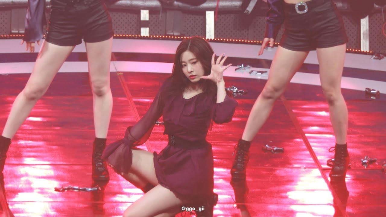 181029 IZ*ONE SHOW-CON(아이즈원 데뷔 쇼콘) RUMOR 김민주 4K 직캠