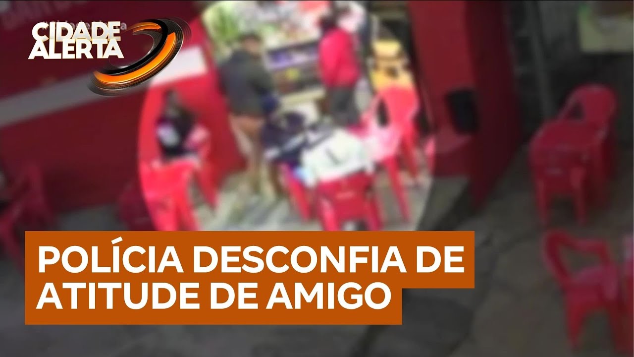 Cuidador de idosos é assassinado dentro da própria casa