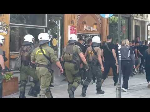 Ένταση οπαδοί ΠΑΟΚ με ΜΑΤ