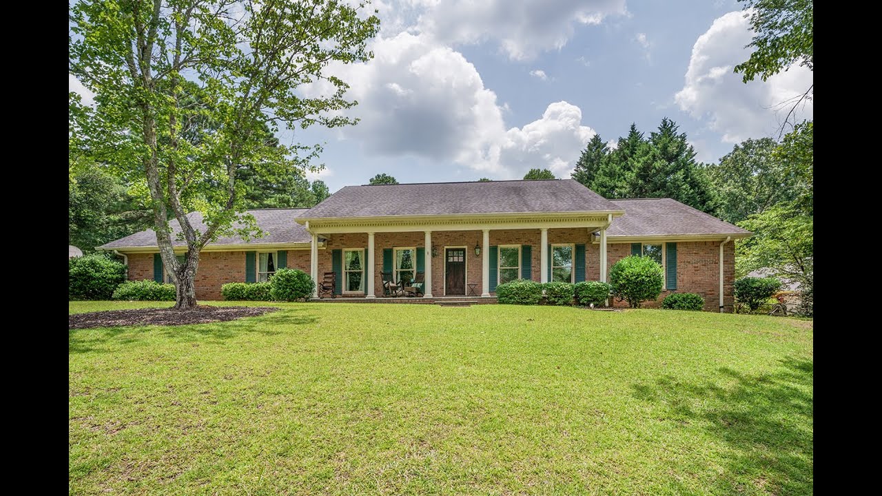 Homes for Sale in Tuscaloosa, 157758, 7401 Spinnaker Avenue NE, John