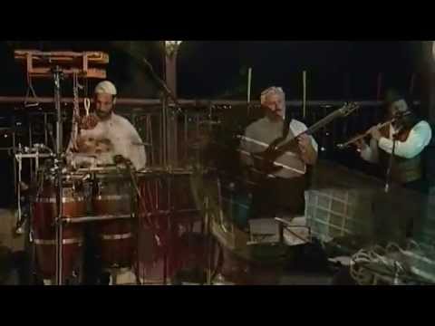 מרדכי בן דוד קומזיץ א | משיח (מונה & מבד) | MBD Kumzits 1