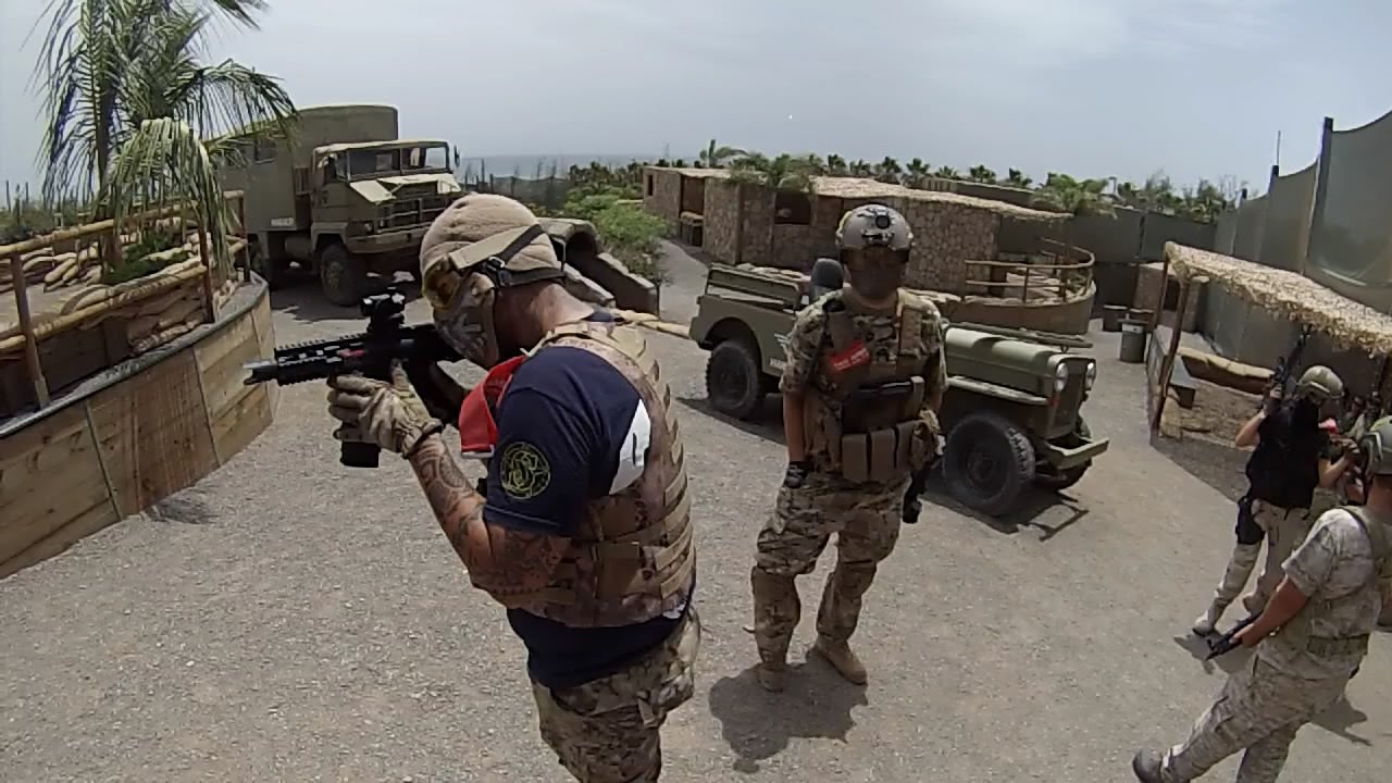 Airsoft Hangar37 Blackhawks