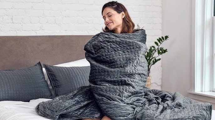 Gravity Blanket Review: Best Weighted Blanket for Sleep? - YouTube