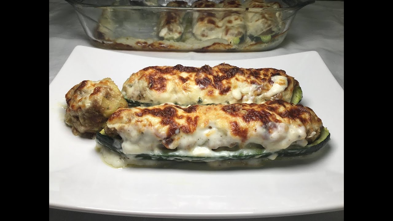 Calabacines Rellenos de Carne, Gratinados con Bechamel