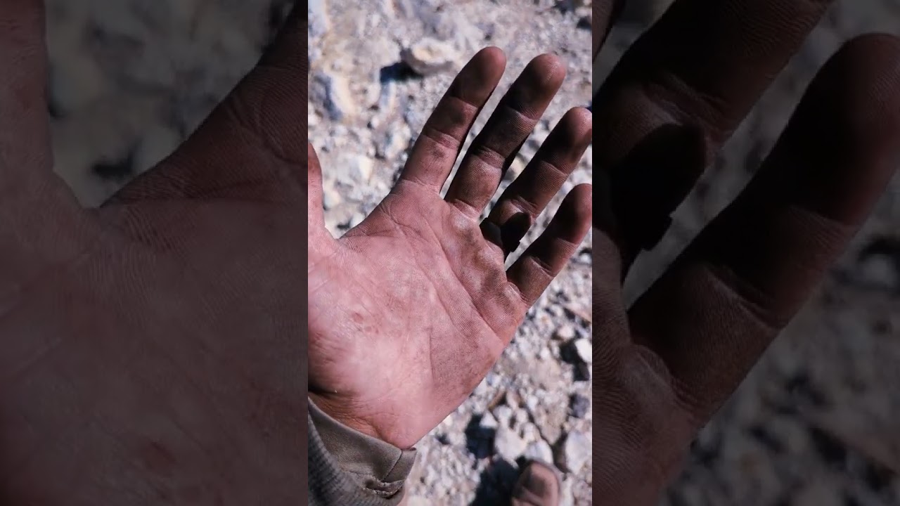 Working hands-Mexican