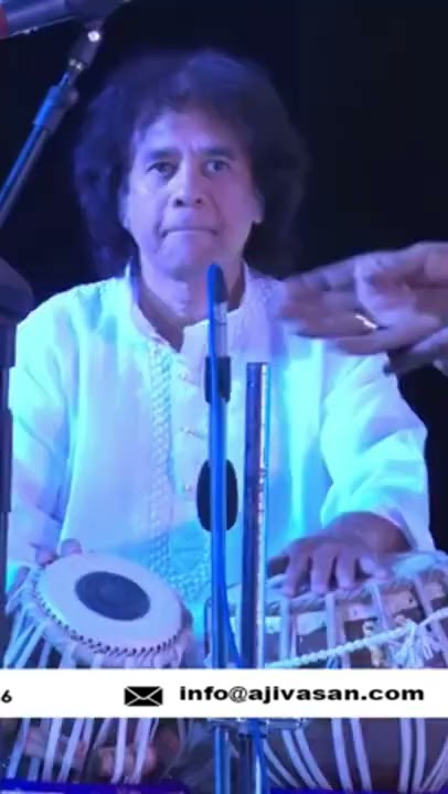 Jugalbandi of legends ..  Birju Maharaj & Ustad Zakir Hussain