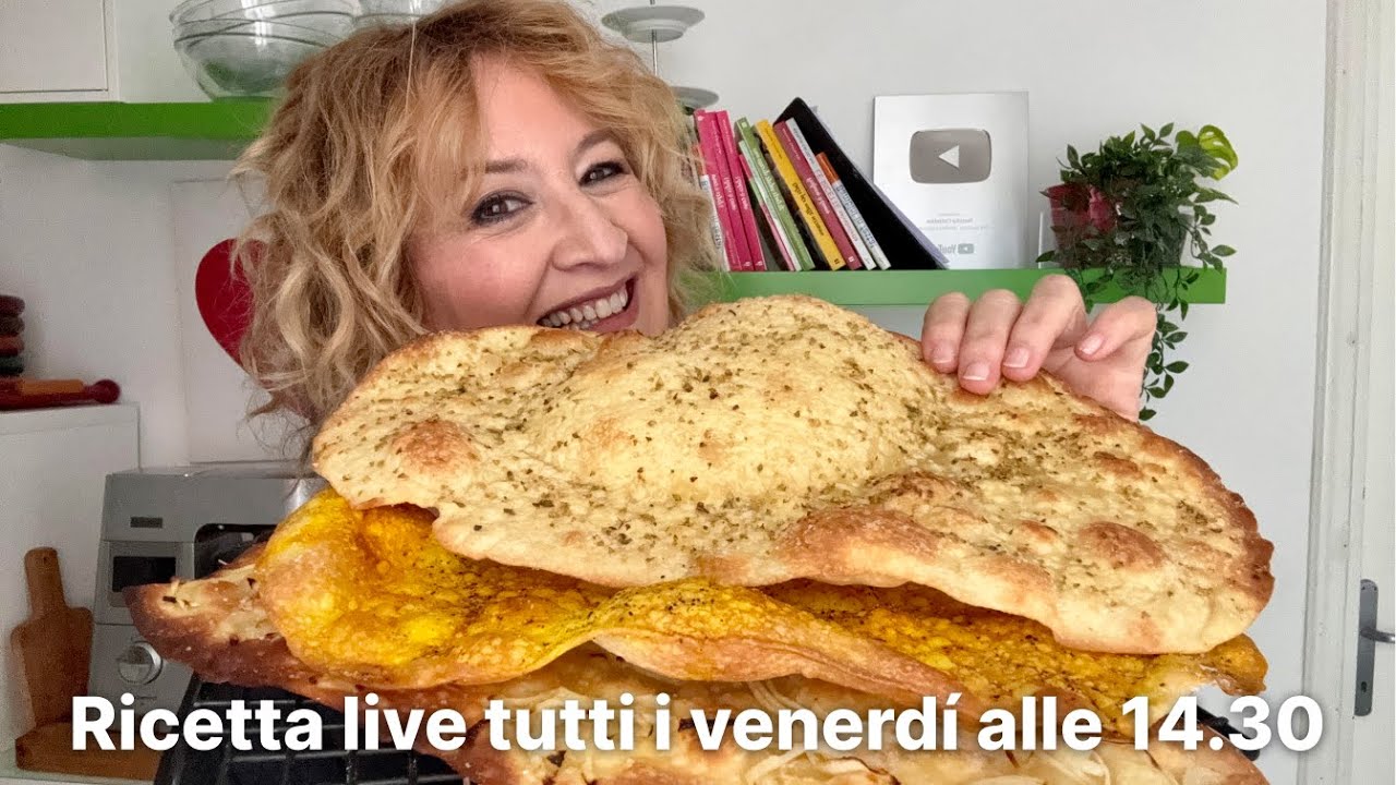 Bastano 10 minuti e pochi ingredienti per queste schiacciatine perfette 🤯