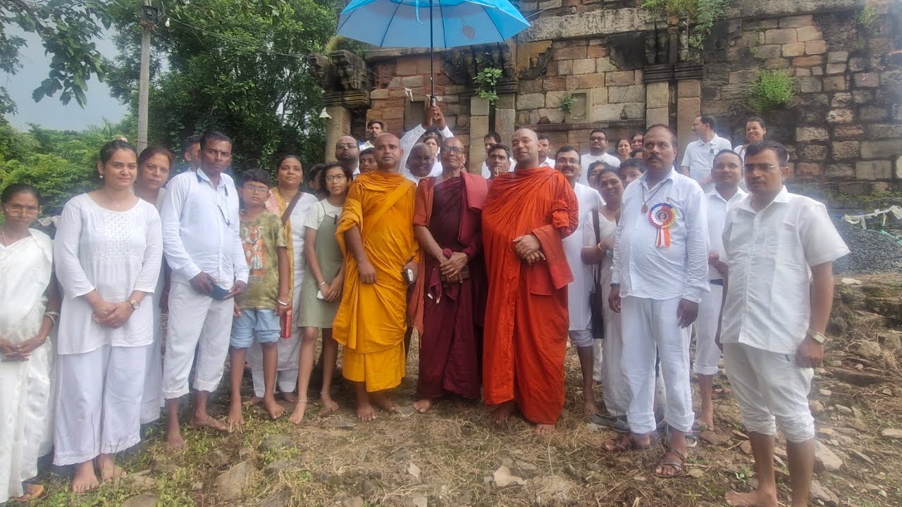 प्राचीन सम्राट अशोक कालीन बौद्ध विहार लमेटा घाट जबलपुर  इस बौद्ध विहार में भगवानतथागत गौतम बुद्ध आये