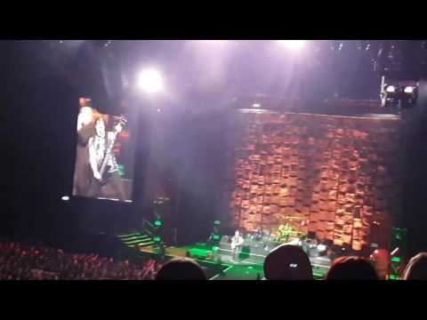 Disturbed - Stupify Live @ 3Arena Dublin 2017 HD