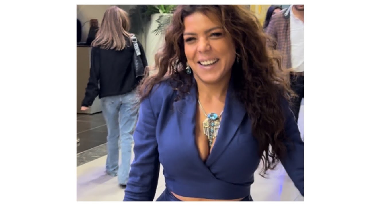 ناهد السباعي تخطف الأنظار باطلالة جذابة ومثيرة فى عرض فيلم المخفي