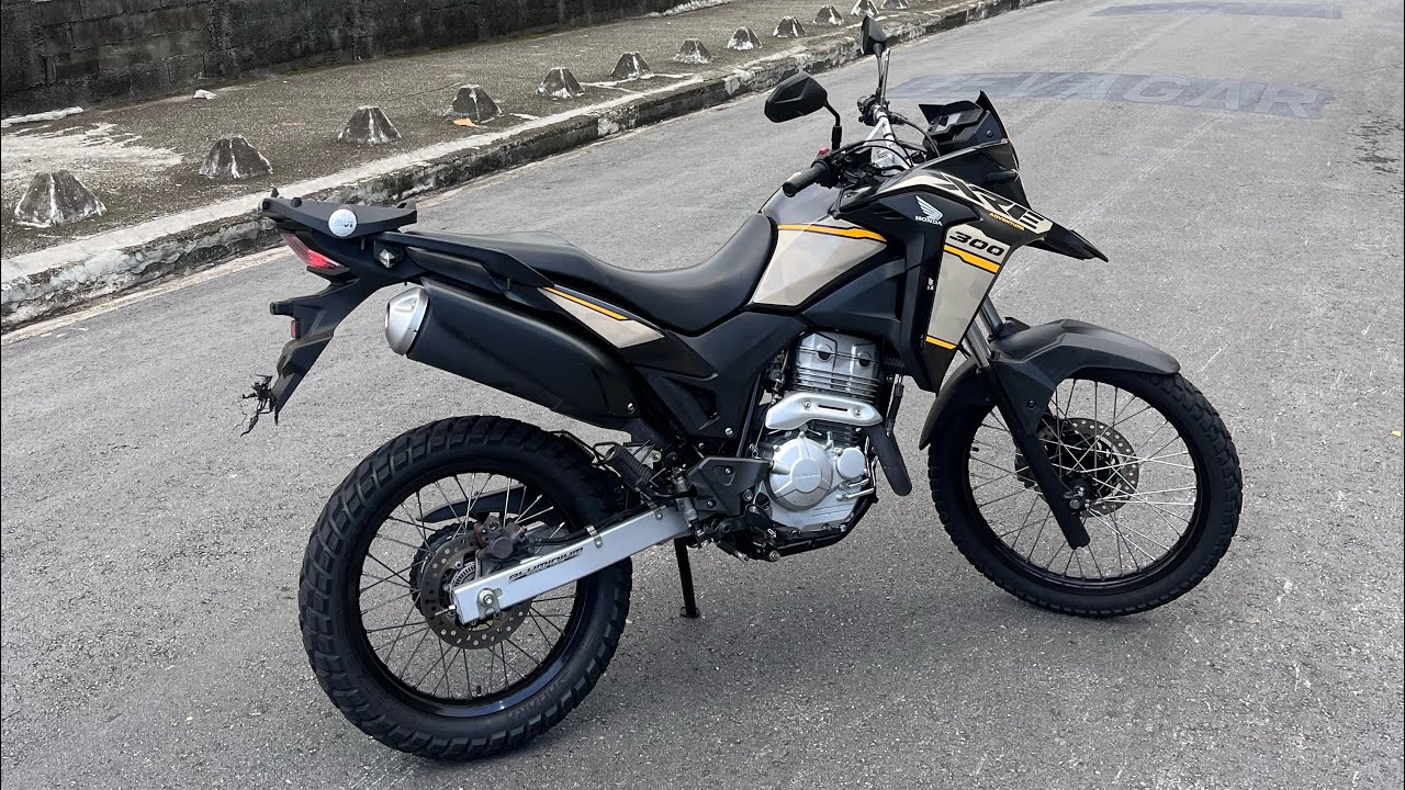 COLOQUEI O MEDALHÃO DA GIVI NA MINHA XRE ( fiz o teste no GR4U ) 