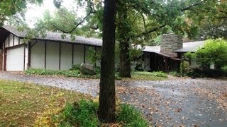 1603 Hickory Hill, Freeport IL $ 192,500