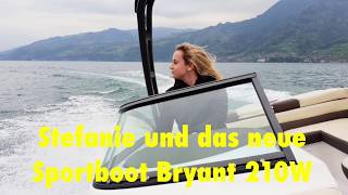 Bootsfahrlehrerin Stefanie Mit Der Bryant 210 Walkabout