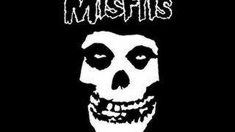 Misfits- Skulls