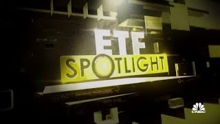 ETF Spotlight: Tech ETF XLK hits fresh record high