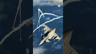 Why Chinas J-16 Is So Much Bigger Than Gripen E