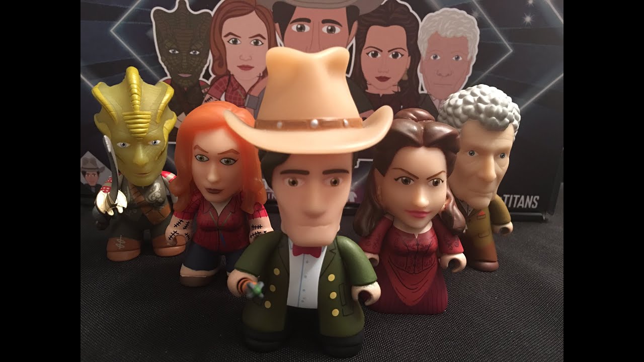 Doctor Who The Good Man Collection Titans Vinyl Figure Full Case Unboxing