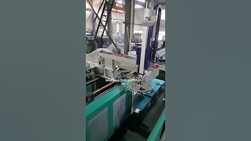 Plastic injection molding machine 360 ton with servo motor tested the robot arm well