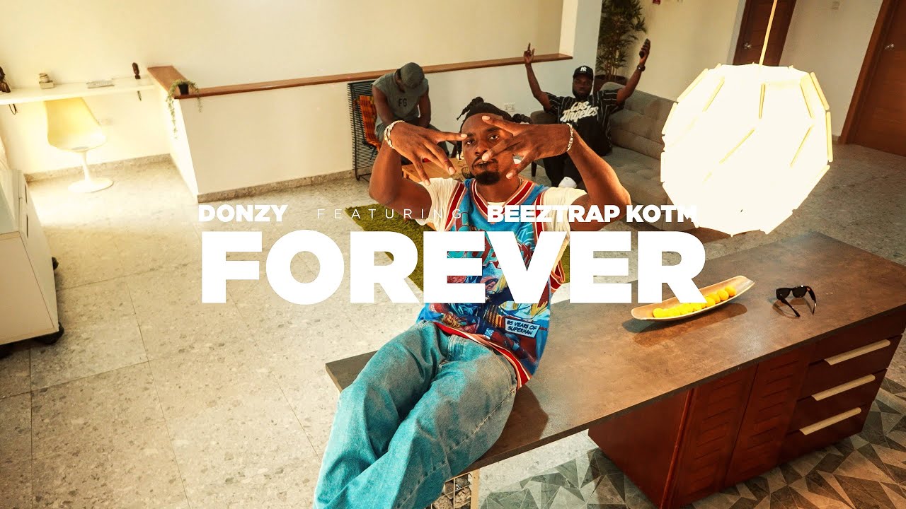 Donzy - FOREVER Ft. Beeztrap KOTM (Visualizer) adlı videoyu YouTube'da izle Donzy - FOREVER Ft. Beeztrap KOTM (Visualizer) adlı videoyu YouTube'da izle