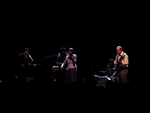 Bonnie Prince Billy - Love Comes To Me - La Cigale