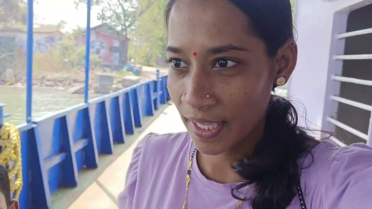 Aj hai hamara Wedding Anniversary.Hum Gaye Bahar Lunch Karne 😍😍🎊🎊🎉🎉