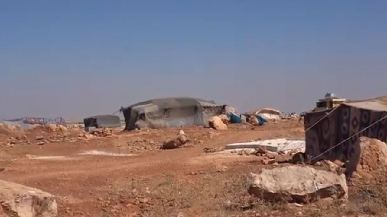 الأوضاع الإنسانية للنازحين السوريين بريف إدلب وحماة