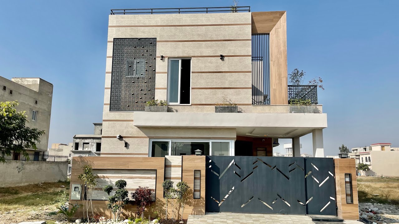 8 Marla Modern Design House With Basement For Sale In DHA Lahore