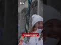 Fiamma olimpica, a Bologna la tappa sotto la neve
