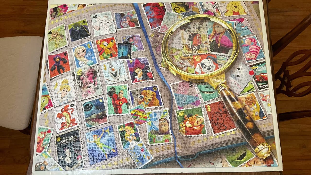 Ravensburger Disney Stamp Album - 2000 Piece Puzzle 