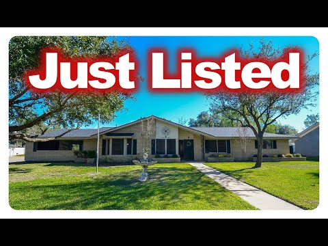 1706 9th St, Hempstead, TX home video tour
