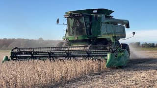John Deere 9670 Combine Harvesting Soybeans In Western New York