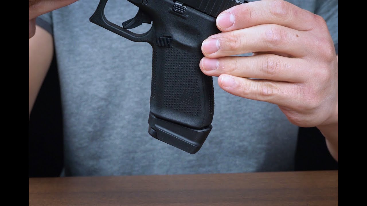 Strike Industries Magazine Sleeve for Glock 19