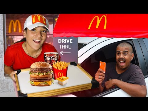 Vídeo: Alguém ganhou o monopólio do McDonald's?