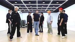 ATEEZ - 'HALAZIA' Dance Practice MIRRORED Resimi