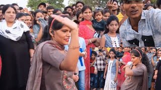 Funny dancer kya dance karti hai ye yaar 🤣😅||dancer girls🤣||viral 🔥||volgs|@A3R1arshuvlogs #dance