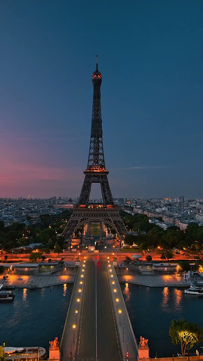 Sunset in Paris🇫🇷 #travel #paris #france #eiffeltower