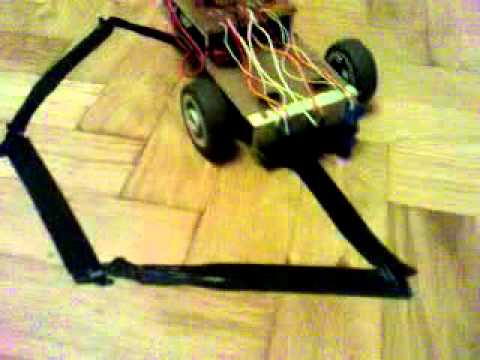 Simple line follower robot on atmega8